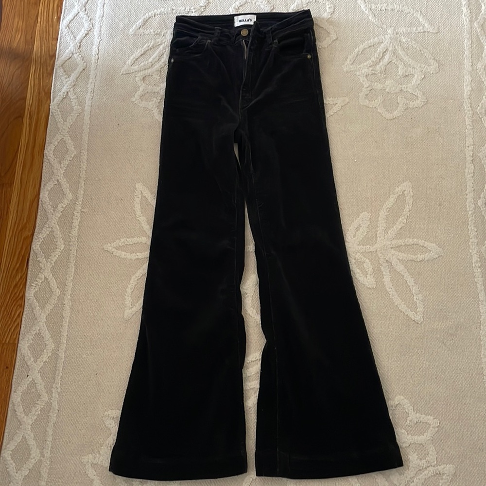 Black Rolla Corduroy Flare pants!